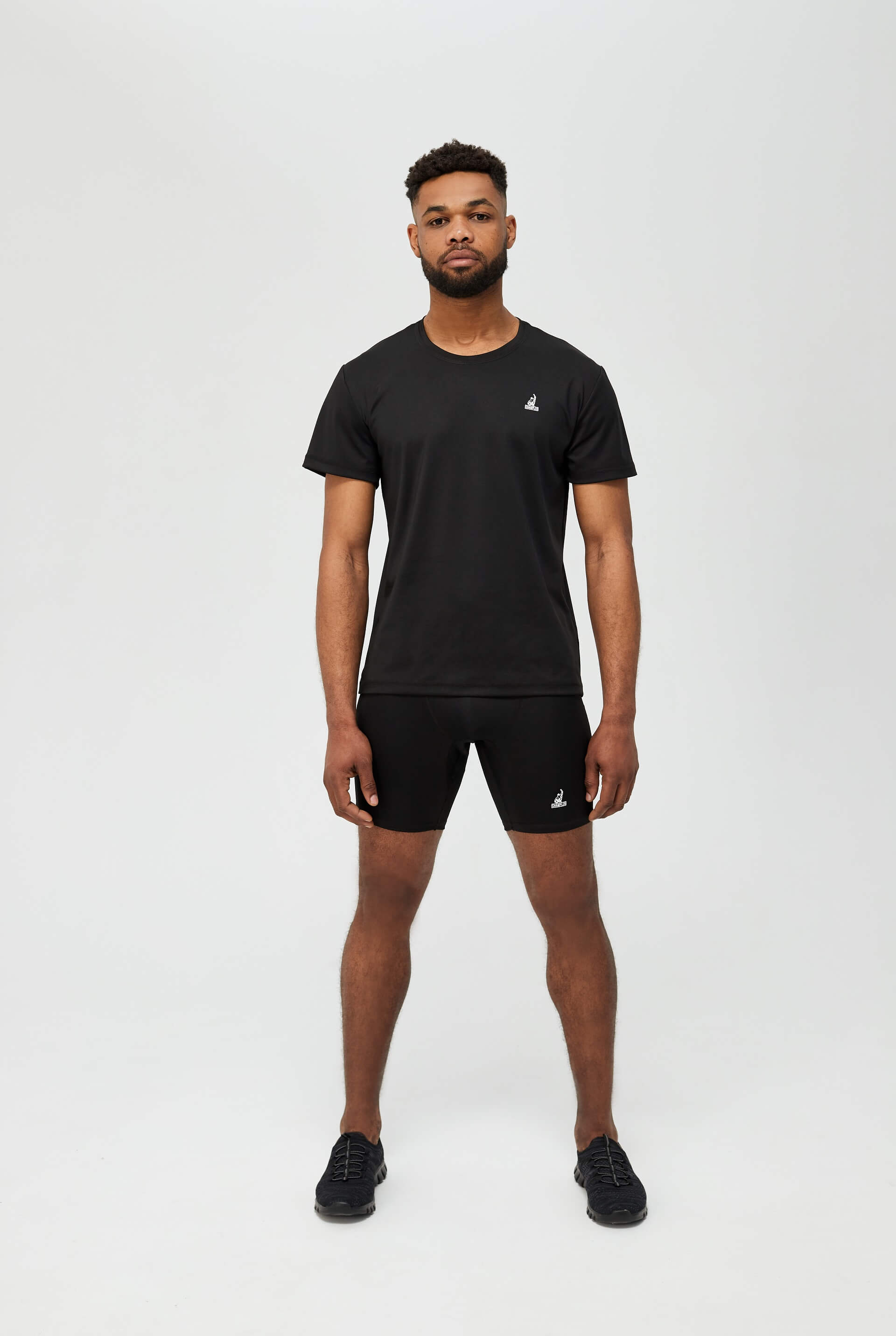 Футболка мужская втачной рукав CHAMP Fitting Sleeve Черная