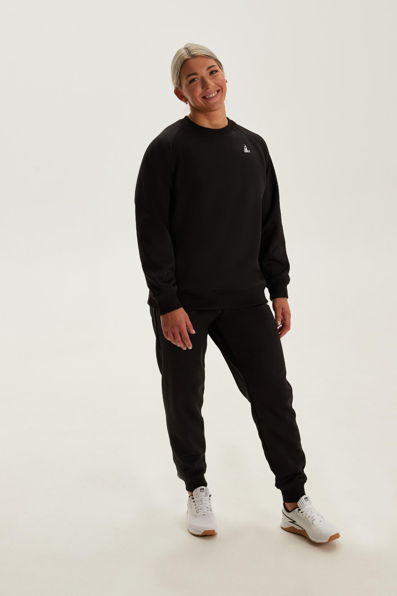 Свитшот утепленный женский CHAMP Sweatshirt Черный