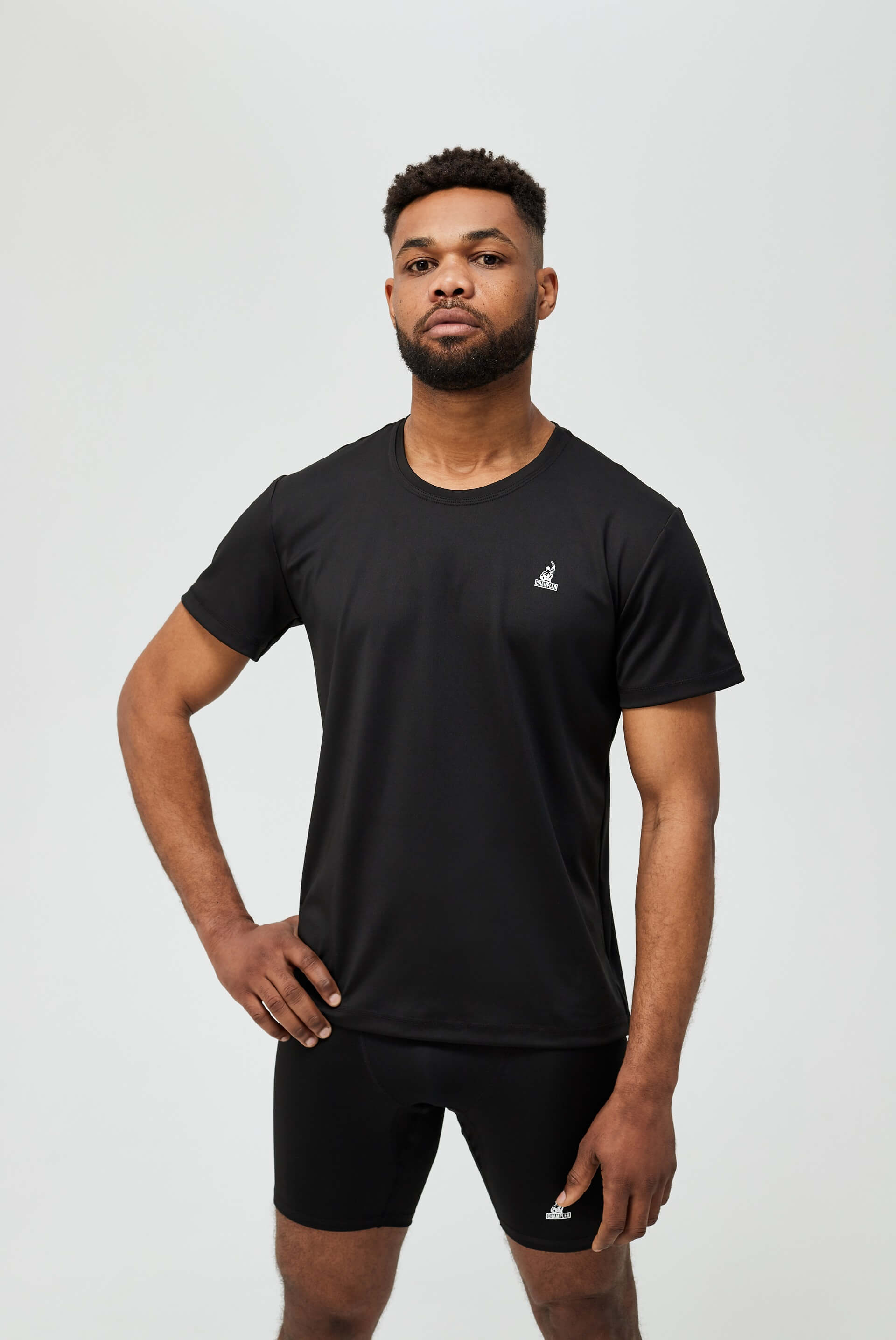 Футболка мужская втачной рукав CHAMP Fitting Sleeve Черная
